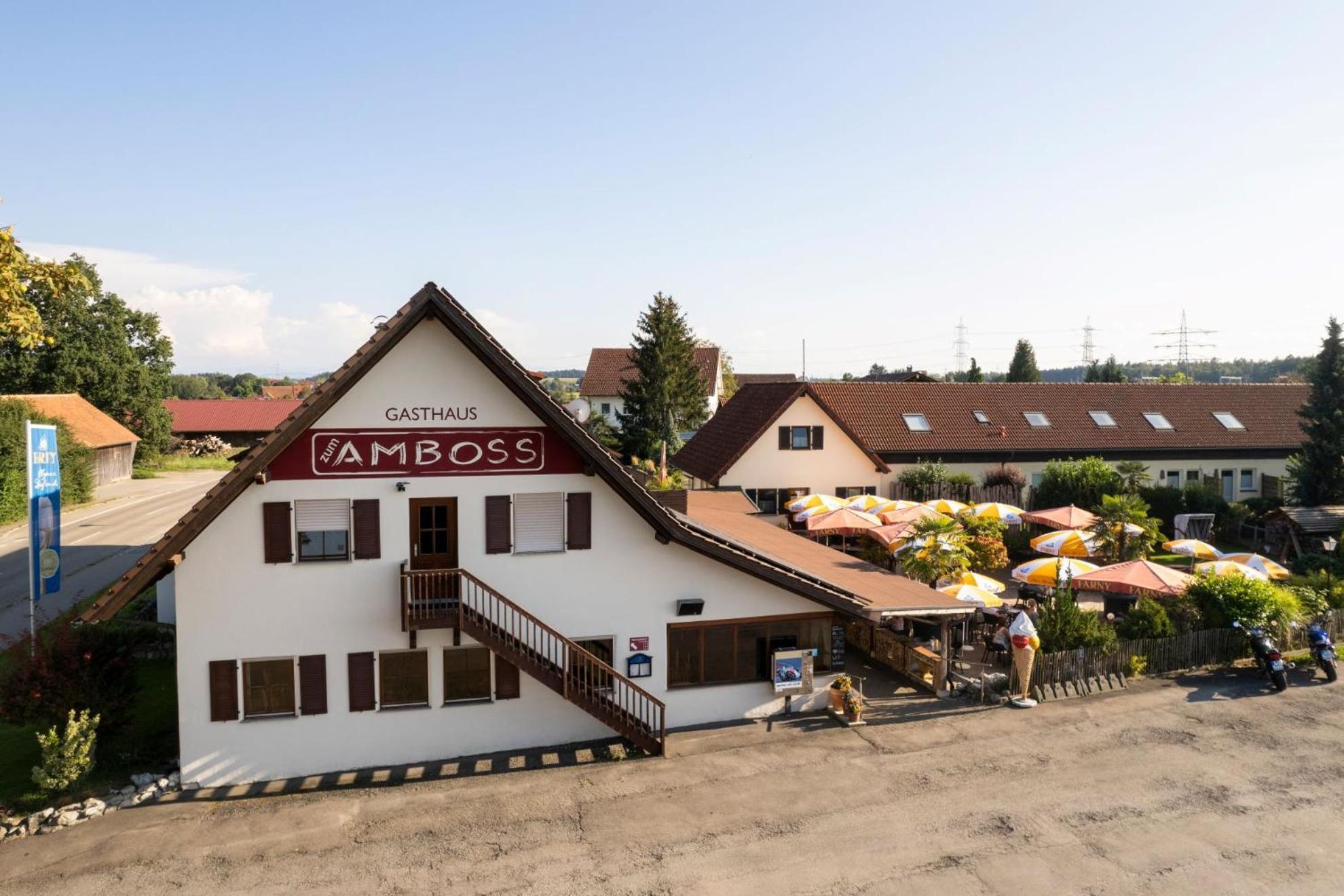 Altbau Gasthaus Amboss Grunkraut Ngoại thất bức ảnh