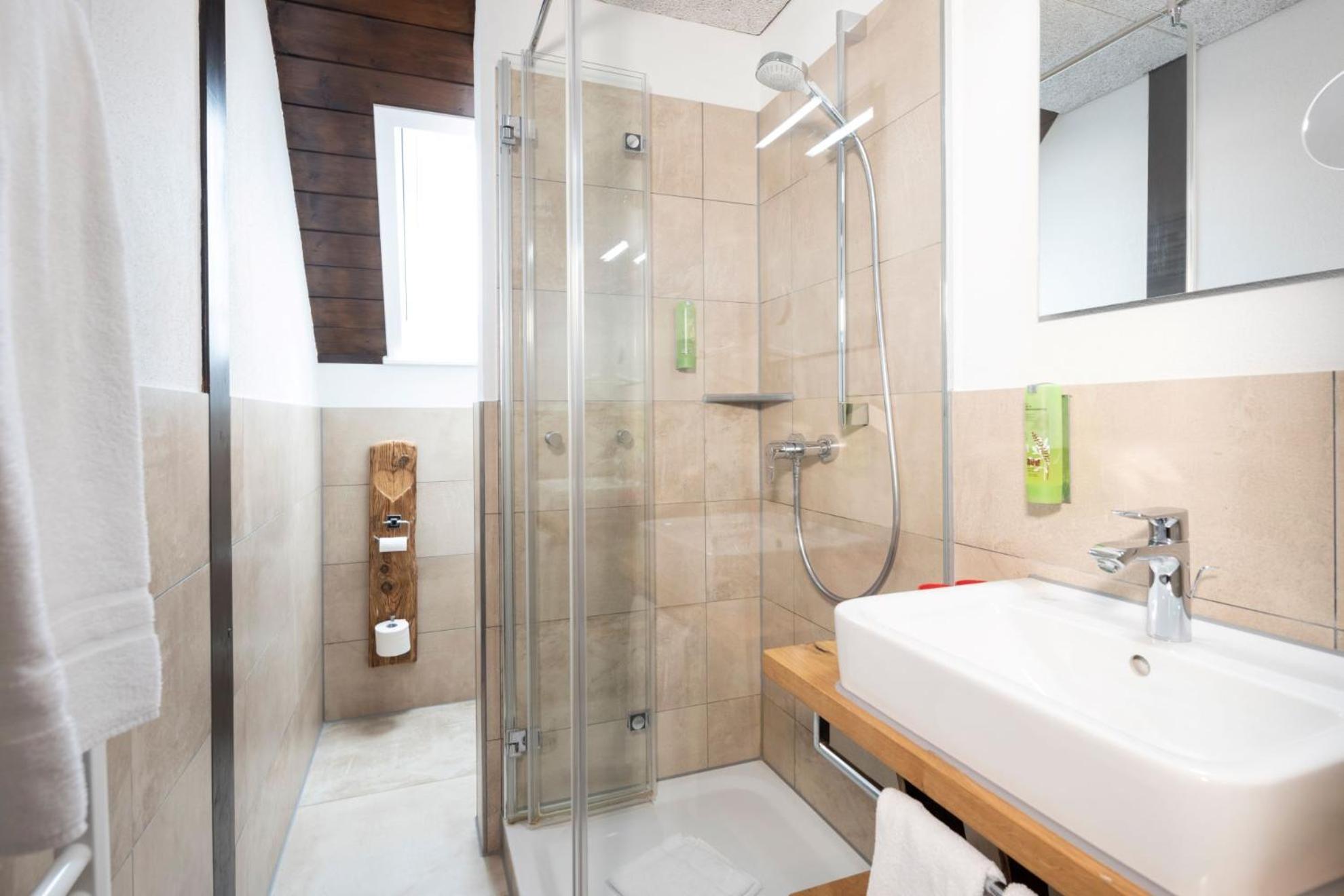 Altbau Gasthaus Amboss Grunkraut Ngoại thất bức ảnh
